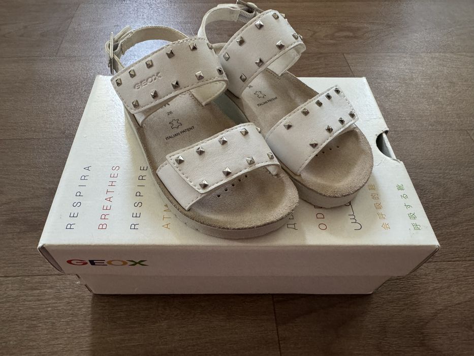 Босоніжки geox на дівчинку