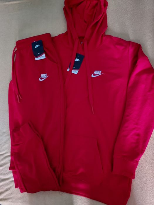 Damskie dresy bawełniane.  S. L.XL