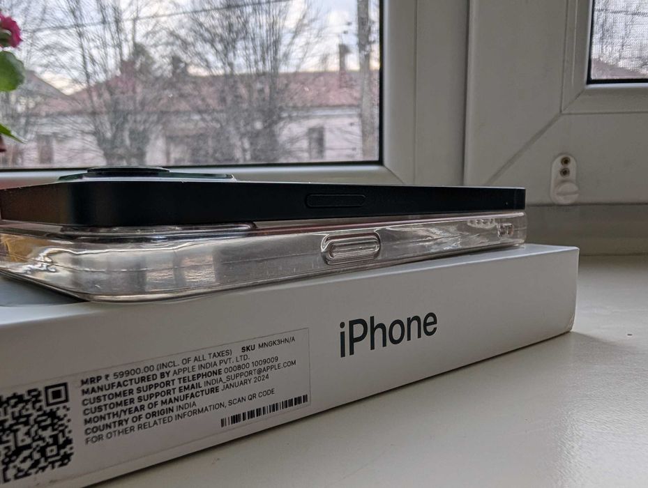 iPhone 13 ( Стан Нового. Повний комплект )