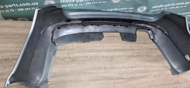 Бампер задній Skoda Superb 2 універсал під фарбування 3T9807421