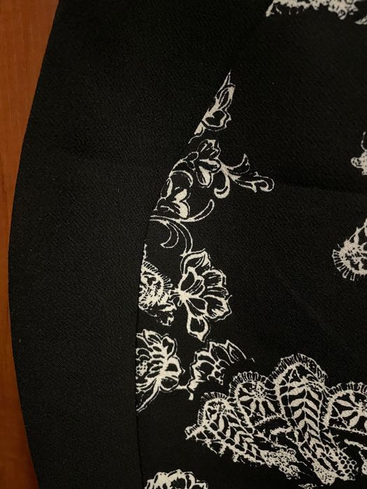 Продам чёрную юбку карандаш