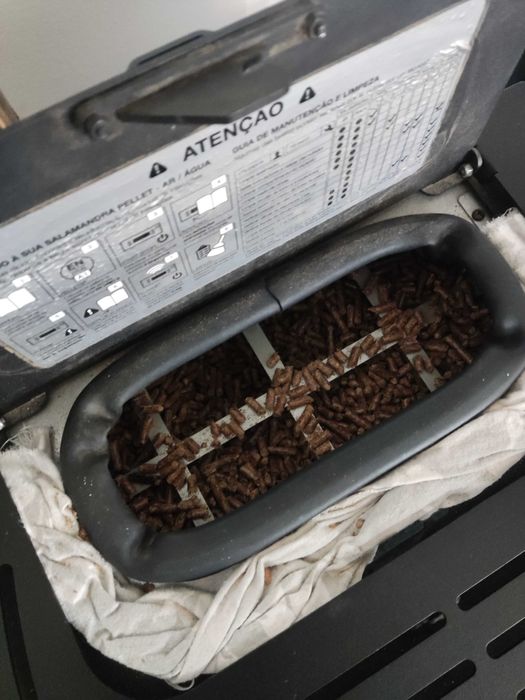 Salamandra Solzaima a pellets