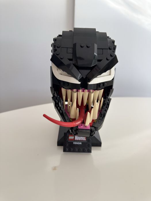 Lego Marvel Venom