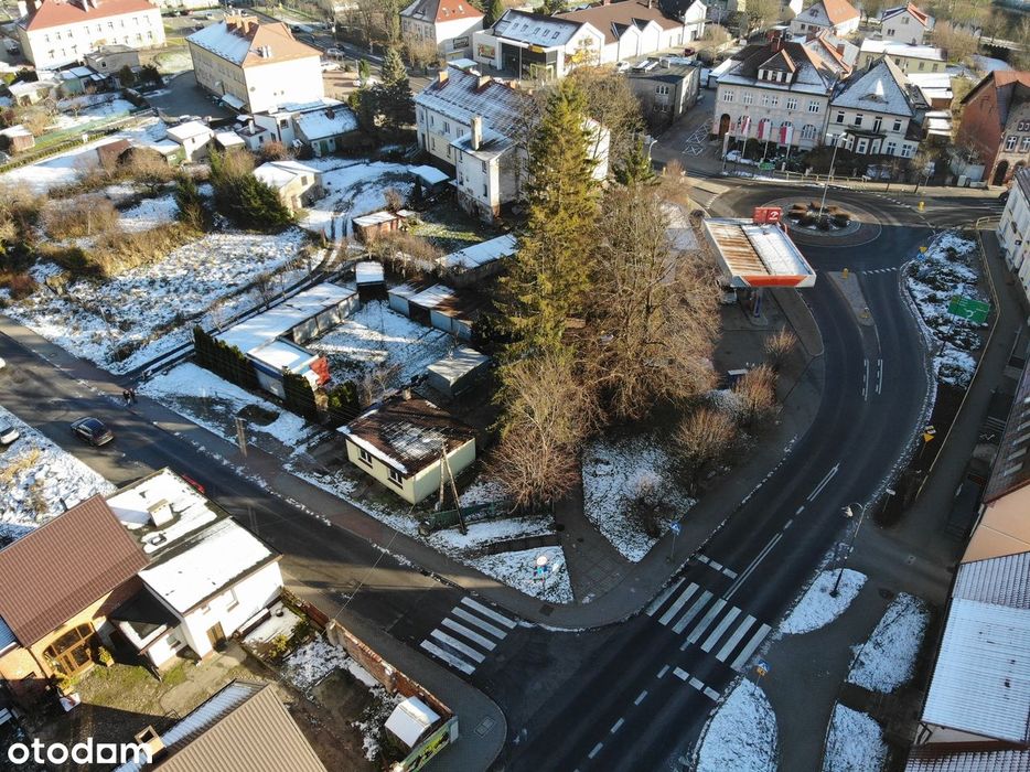 Na sprzedaż – działka inwestycyjna w centrum Polanowa