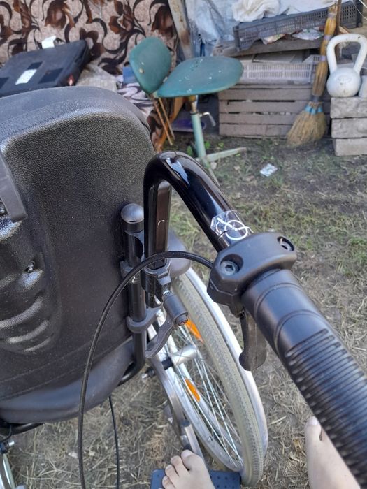 Інвалідний функціональний візок