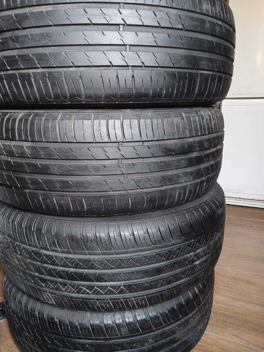 Продам шини 235 55 R19 б/у
