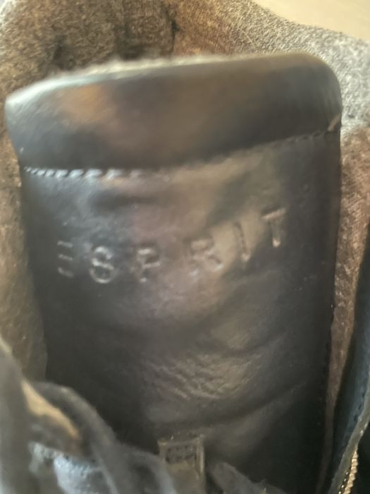 Sneakersy Esprit na ukrytym koturnie roz. 36