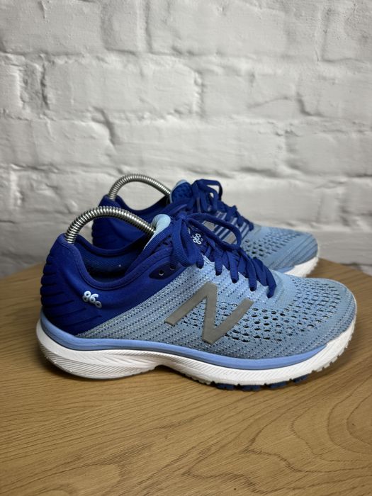 Кросівки New Balance 860