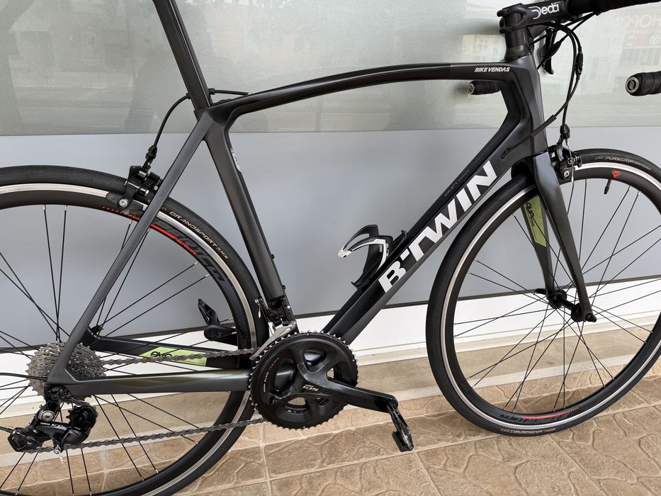 Bicicleta de estrada em carbono - 11v