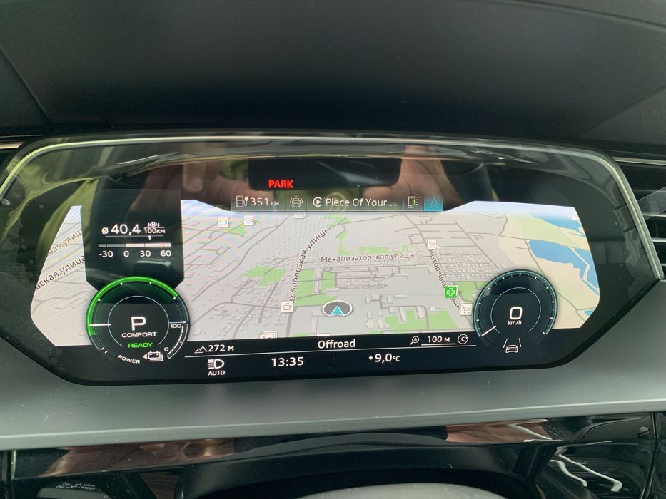 Audi Q8 E-tron Premium 114Квт