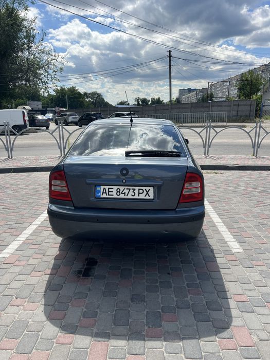 Продам Шкоду тур 1,6