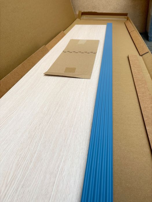 Szafa CAPS Black Red White