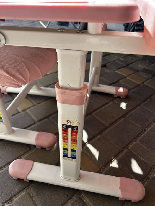 Дитячий столик і стульчик