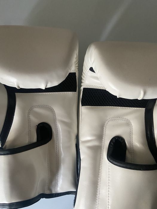 Luvas Boxe Bom Estado