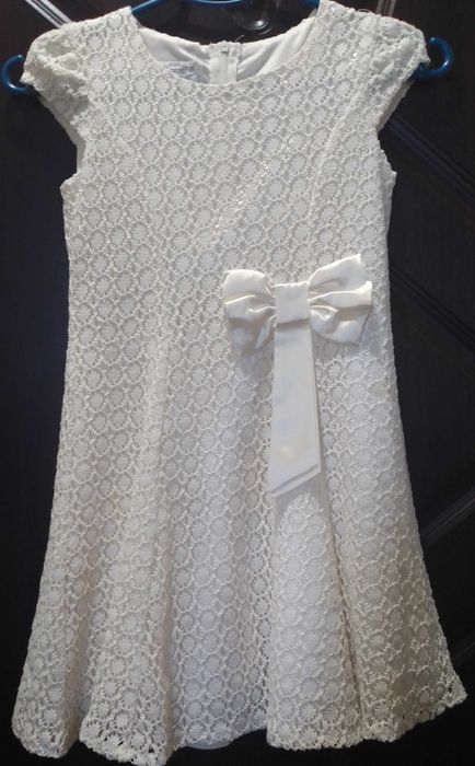 Плаття на дівчинку 134 розмір