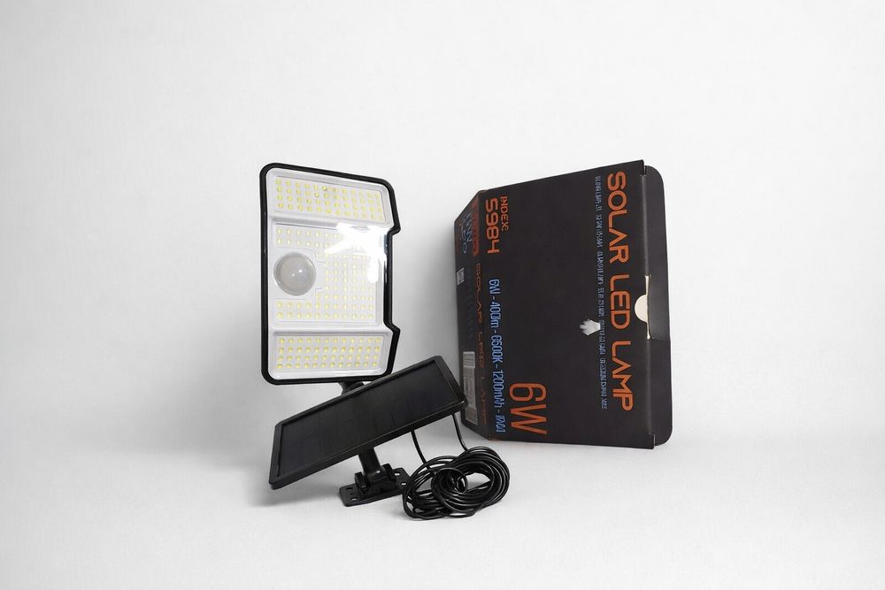 Lampa solarna oświetlenie