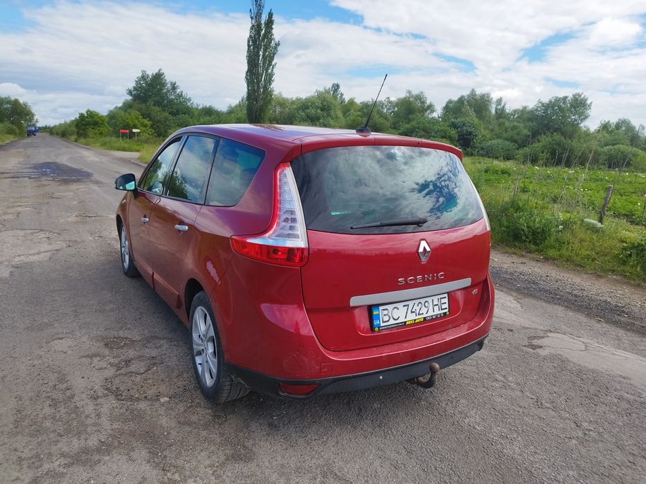 Рено Гранд Сценік автомат