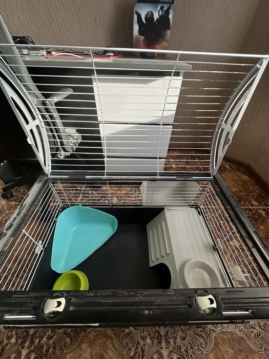 Клетка  в отличном состоянии