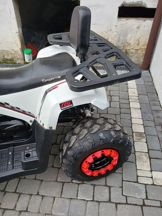 Продам квадрик 200 кубів