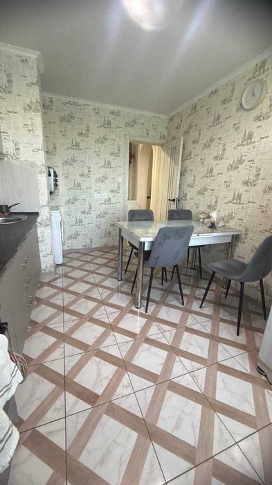 ПРОДАМ 3-кімнатну квартиру на Черемушках, вул. Івана Фунтового (Маршала Бабаджаняна)