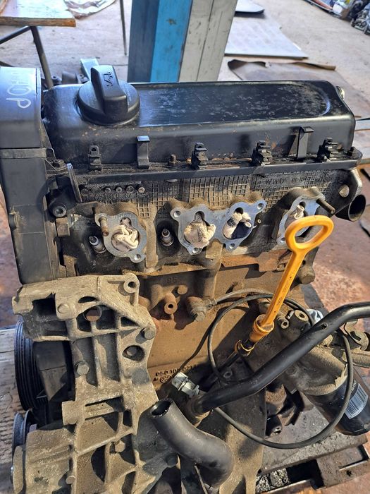 Silnik Audi A4 B5 1.6 "ADP"