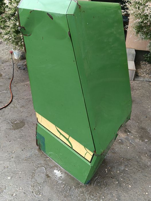 Osłona boczna John Deere 2054