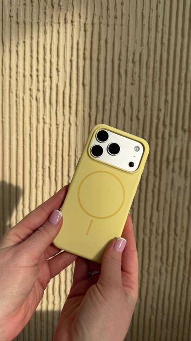 Чохол для iPhone