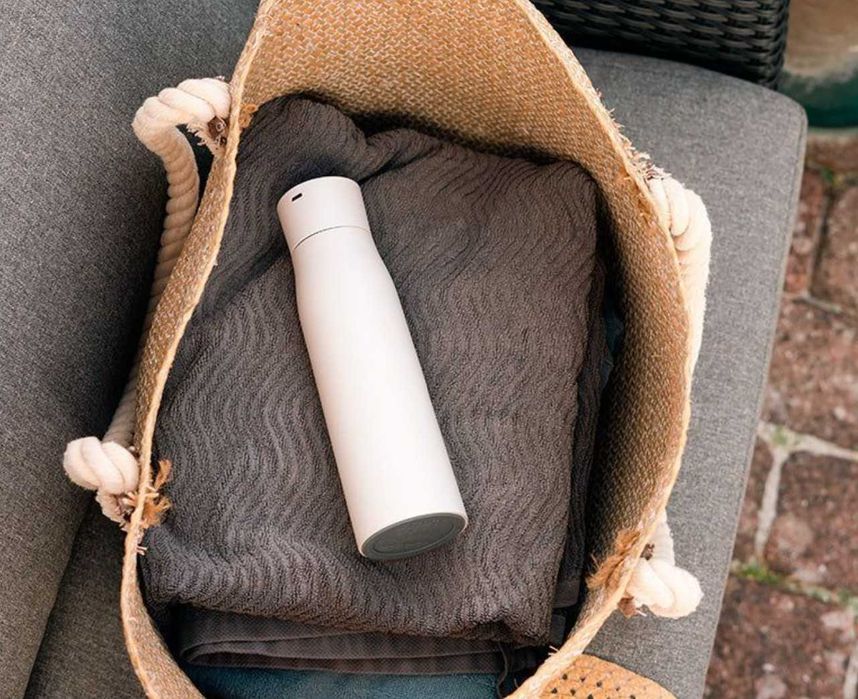 Garrafa Térmica Inteligente UV‑C – Auto‑Esterilizante | NOVA