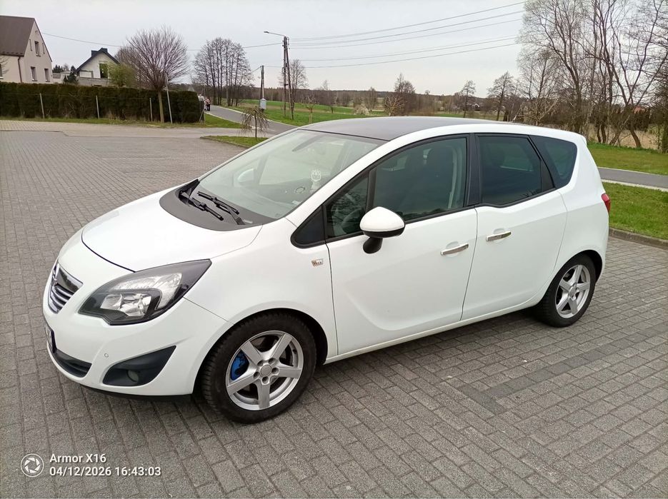 Sprzedam opla merive b