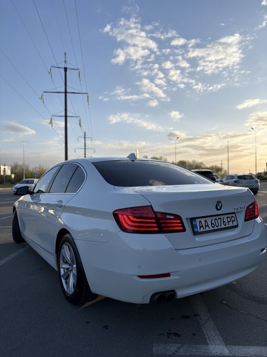 Продам  БМВ F10 528 Фарбований один елемент