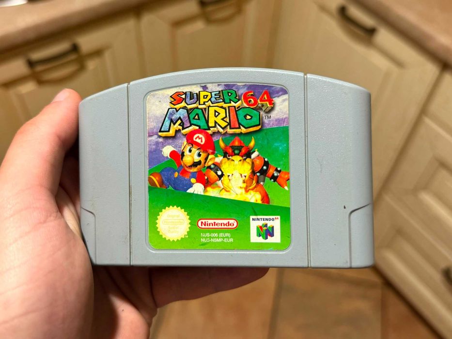 Super Mario 64 gra na konsole Nintendo 64