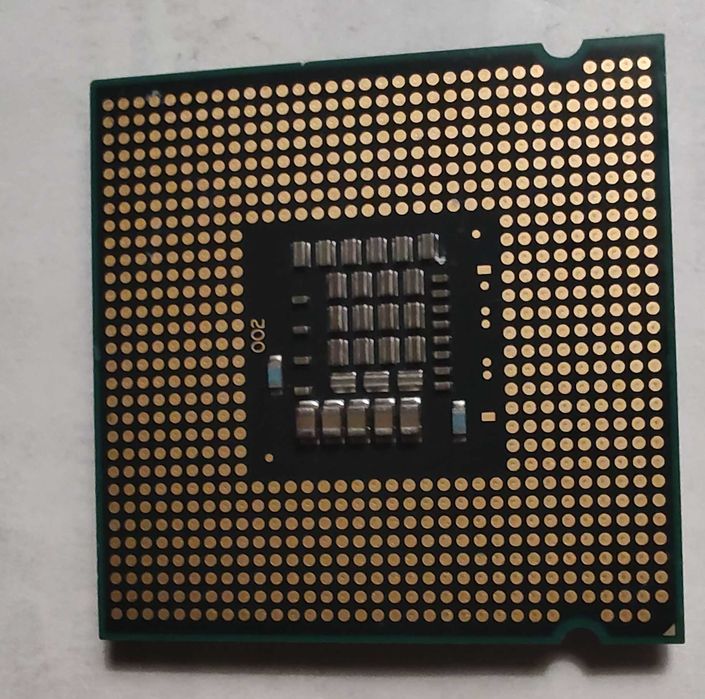 Процесор Intel Core 2 Duo E8400 — 3.0GHz, 6MB, 1333MHz, сокет 775