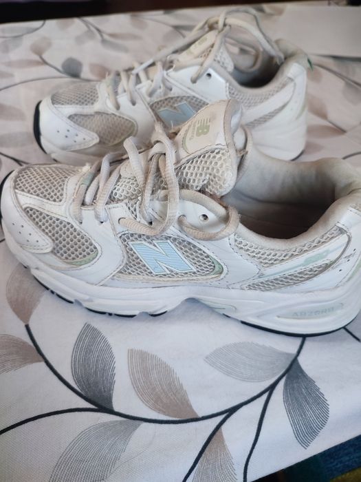 Кросівки New Balance для дівчинки , 35 р