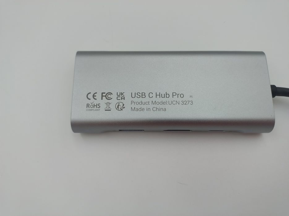 Adapter wielofunkcyjny