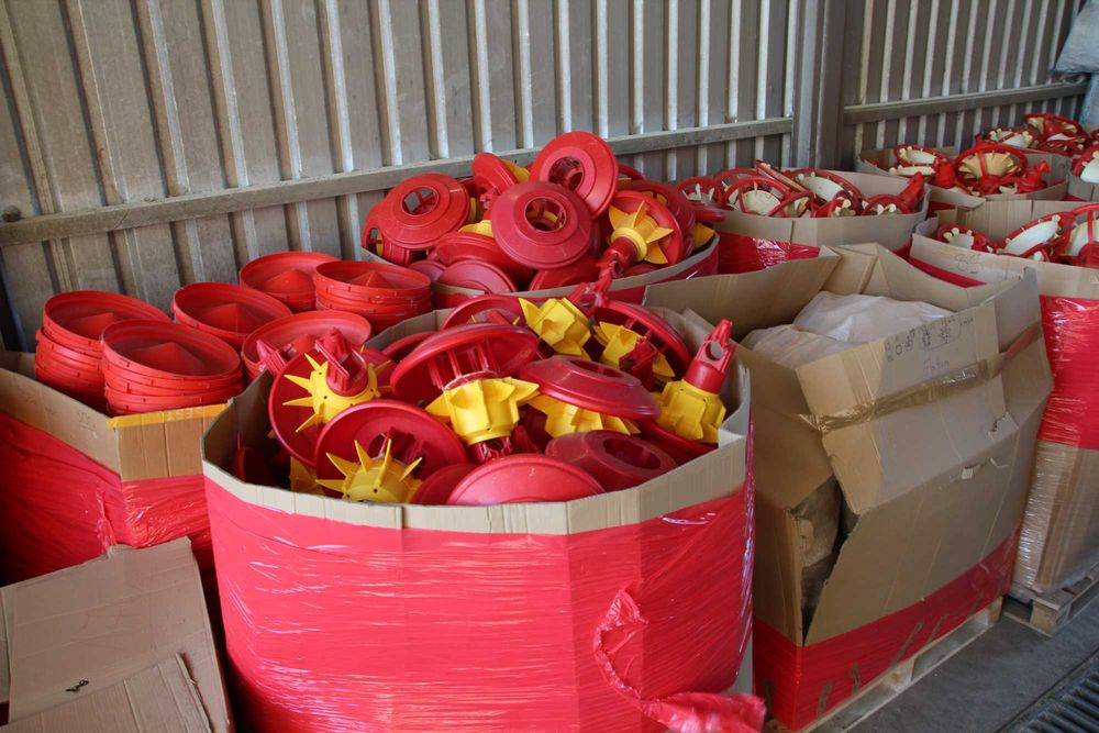 Karmidło dla drobi Codaf-12 200szt