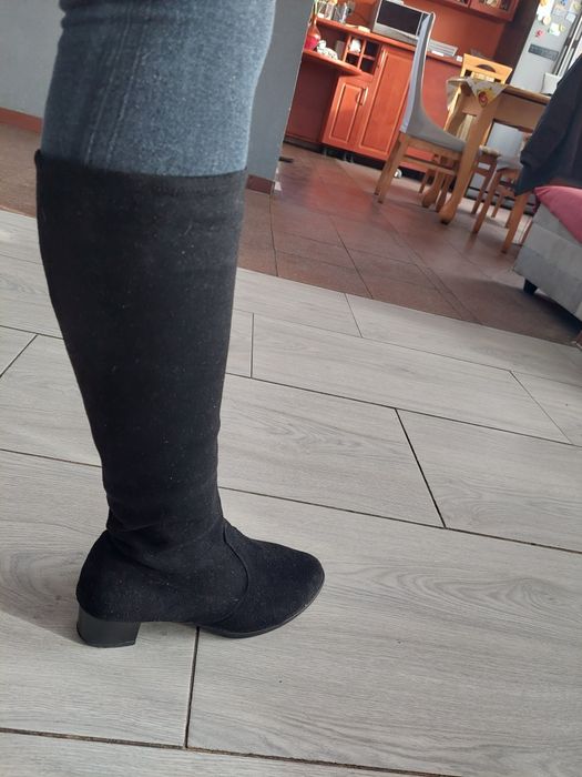 Kozaczki zamszowe CCC 40