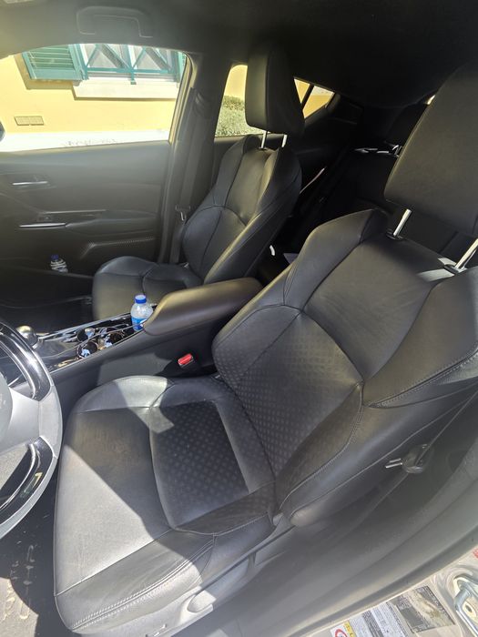 Toyota C-HR 1.8 híbrido 122cv exlusive+p.luxury