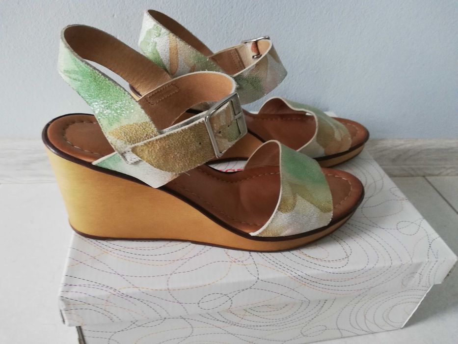 Sandały damskie skórzane 37