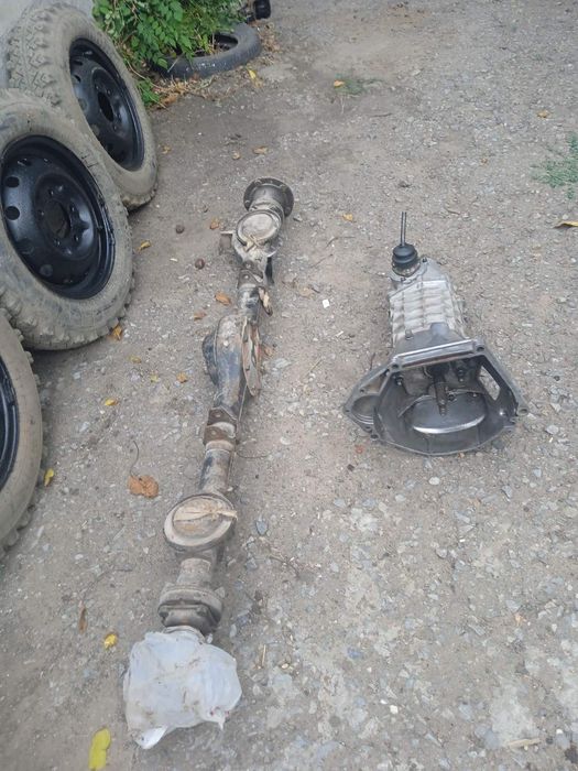 Продам коробку передач нива 21214, задний мост