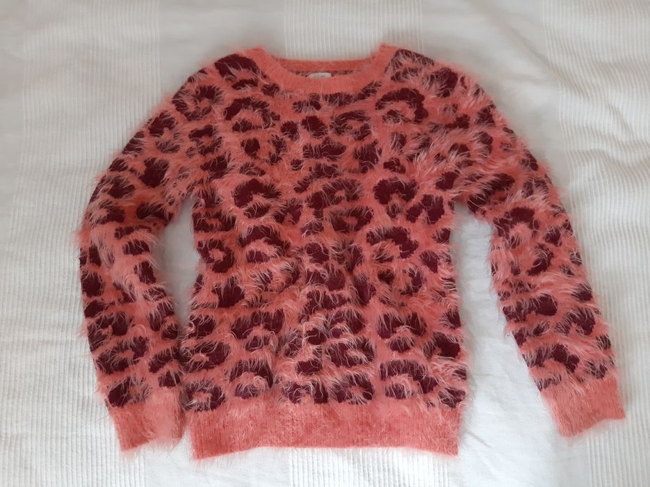 Sweter kudłaty w panterkę