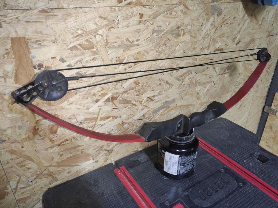 Лук для стрельбы,спорт ,отдых