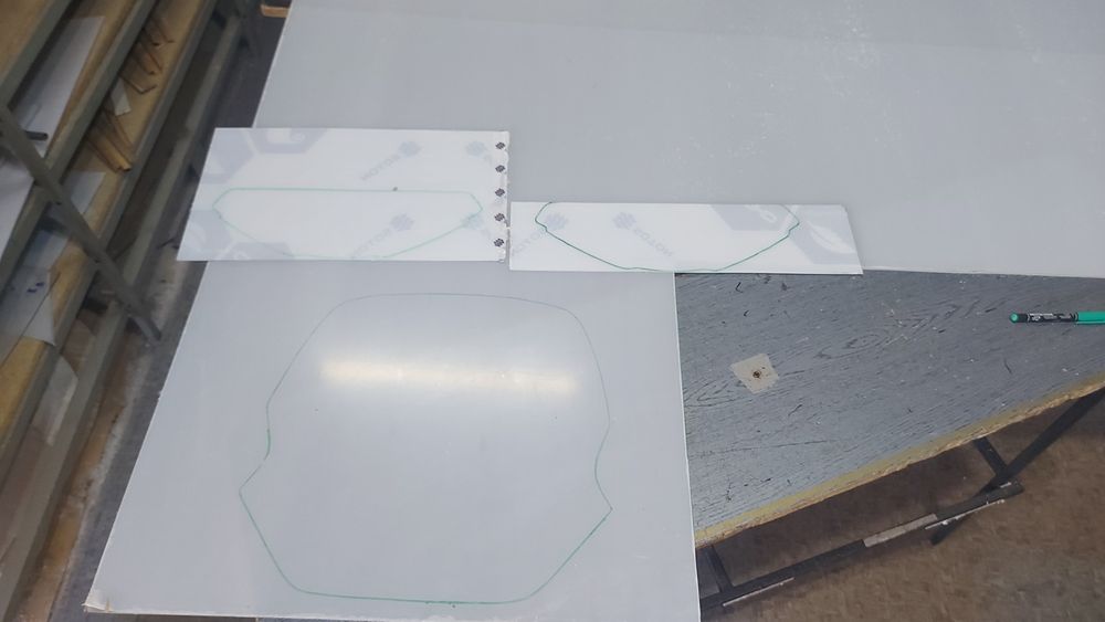 Оргскло ,прозорий пластик,кусками