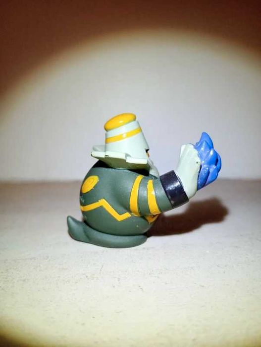 Pokémon finger puppet / brinquedo / figura pokémon Dusknoir da bandai