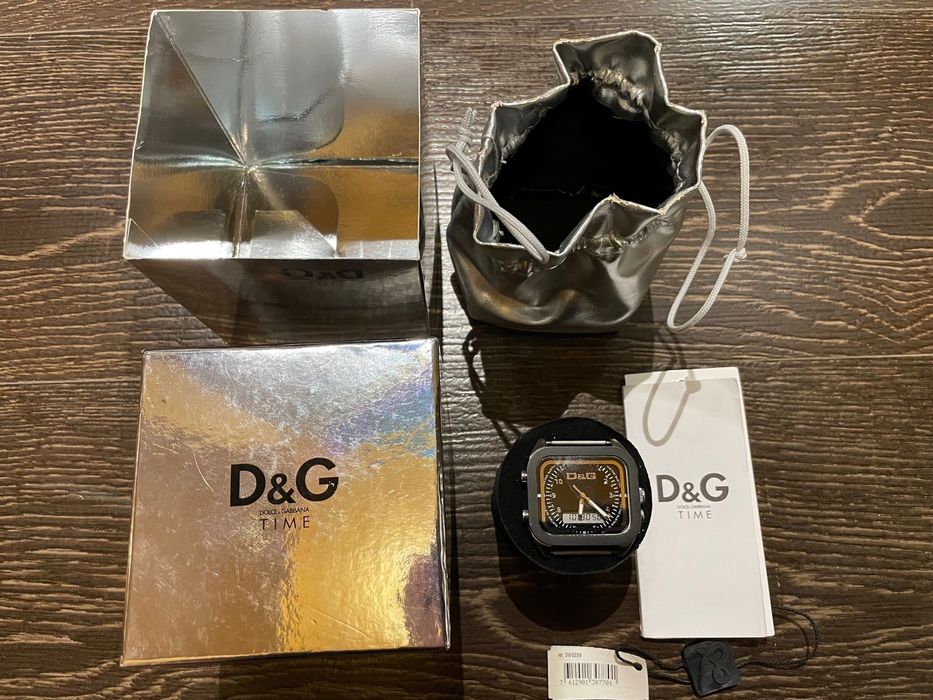 -80% Новые часы Dolce&Gabbana DW0299, оригинал