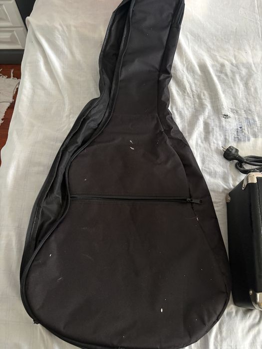 Guitarra elétrica Squier by Fender