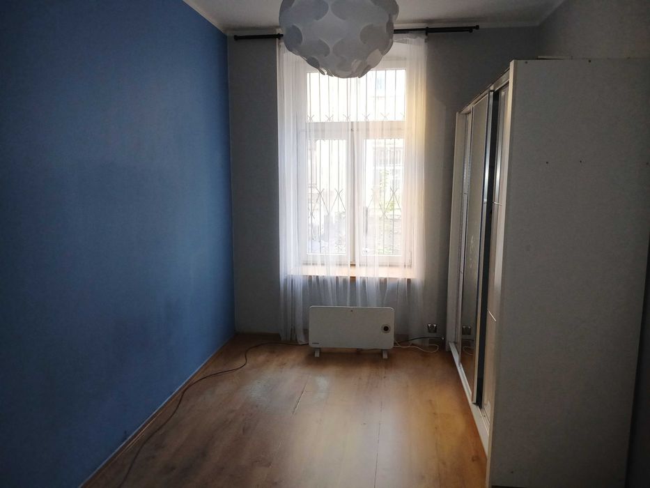 2 pokoje z kuchnią w Centrum.