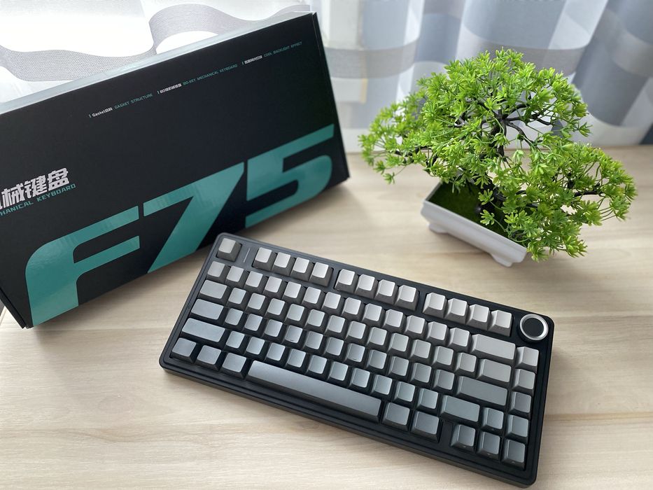 Нова механічна бездротова ігрова клавіатура AULA F75 Pro