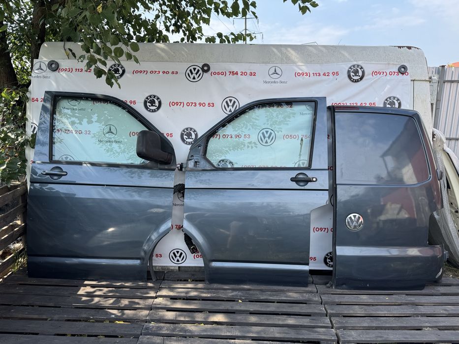 Дверка передня задня Т5 дверь VW T5