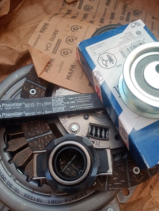 Запчастини до машини