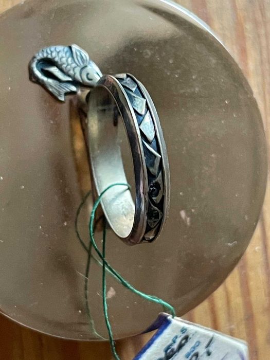 Pierścionek PRL nowy z metką